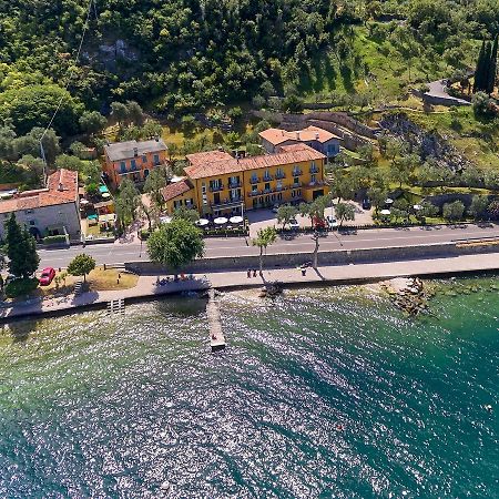 Albergo Del Garda Torri Del Benaco Ngoại thất bức ảnh