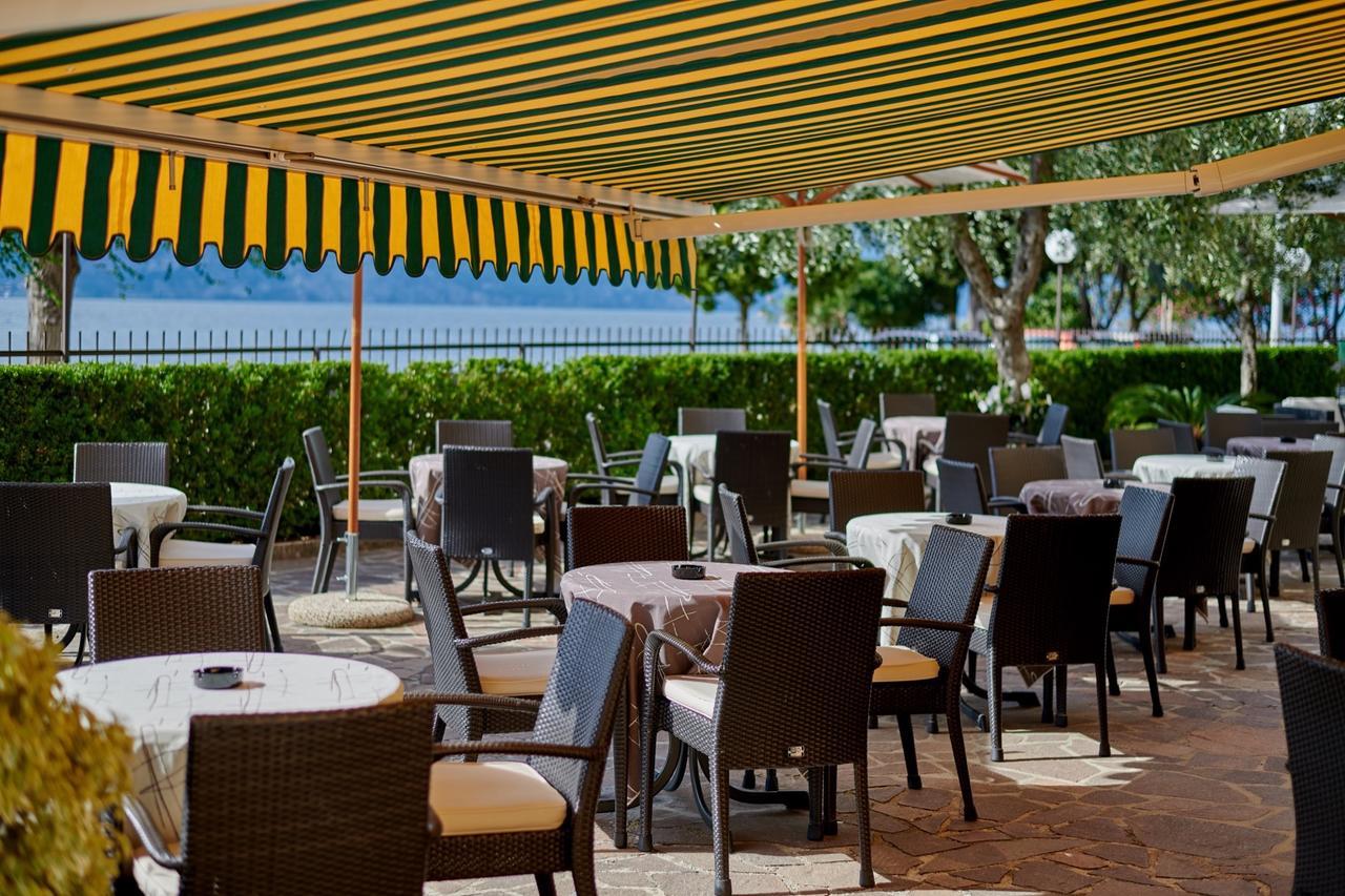 Albergo Del Garda Torri Del Benaco Ngoại thất bức ảnh