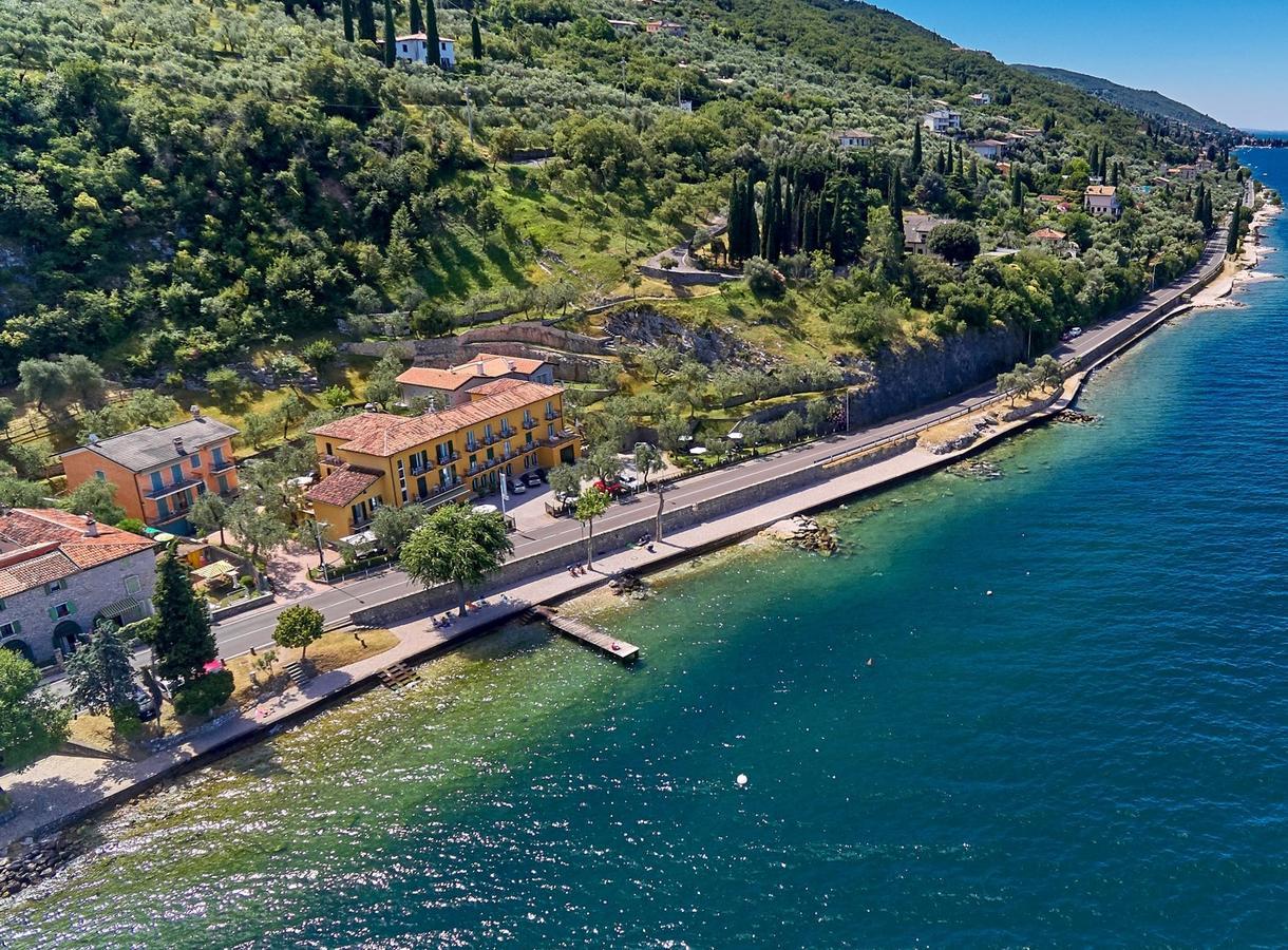 Albergo Del Garda Torri Del Benaco Ngoại thất bức ảnh